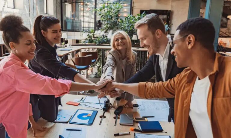 Starbucks teamworks: Cultivates Collaborative Teams